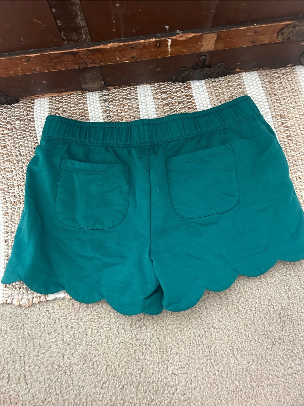 Lilly Pulitzer Teal Scallop Hem Shorts - Picture 3 of 4